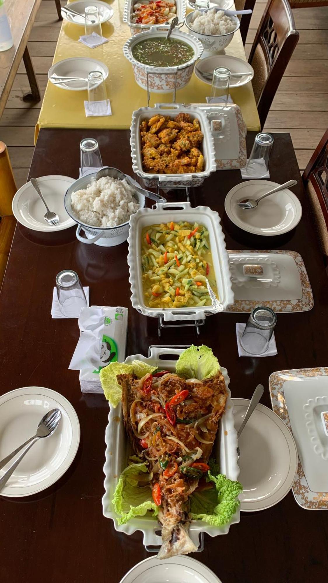 Nasrul House Homestay For Backpackers Maros Екстер'єр фото